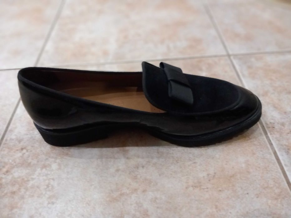 Дамски обувки - лоуфъри - лак - номер 40