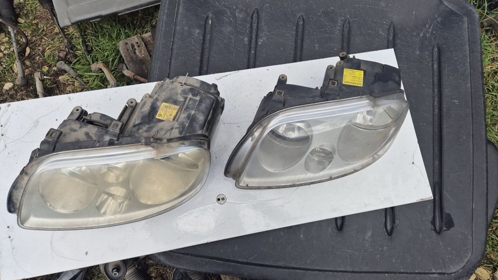 Оригинални Леви Фарове за VW Тоаран 2003- 2007г