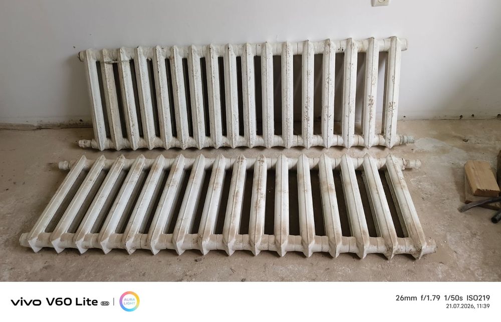 Продам чугунные радиаторы
