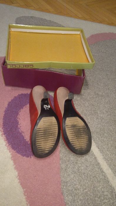 pantofi rosii, din piele, marimea 36