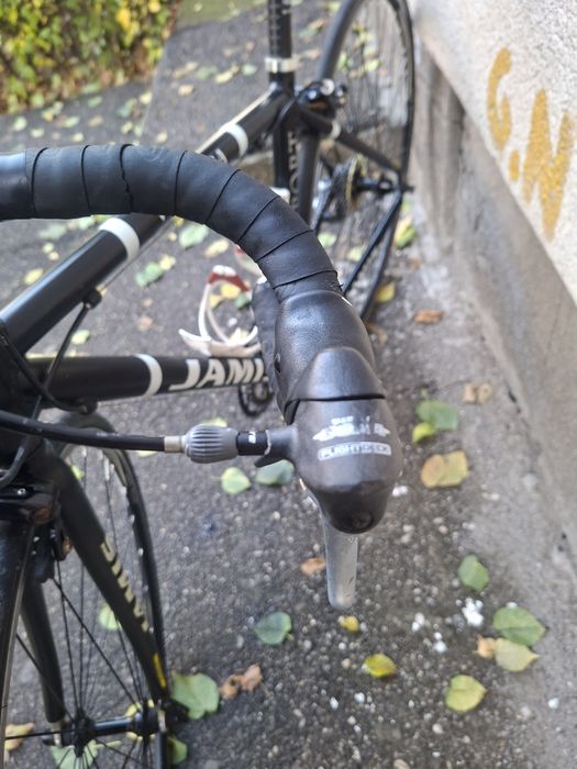 Vand/Schimb bicicleta cursiera cu furca carbon