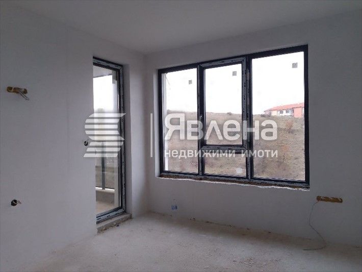 Продава се Къща в Благоевград, Еленово 2 - 182 кв.м за 1374 €/кв.м - Снимка #2