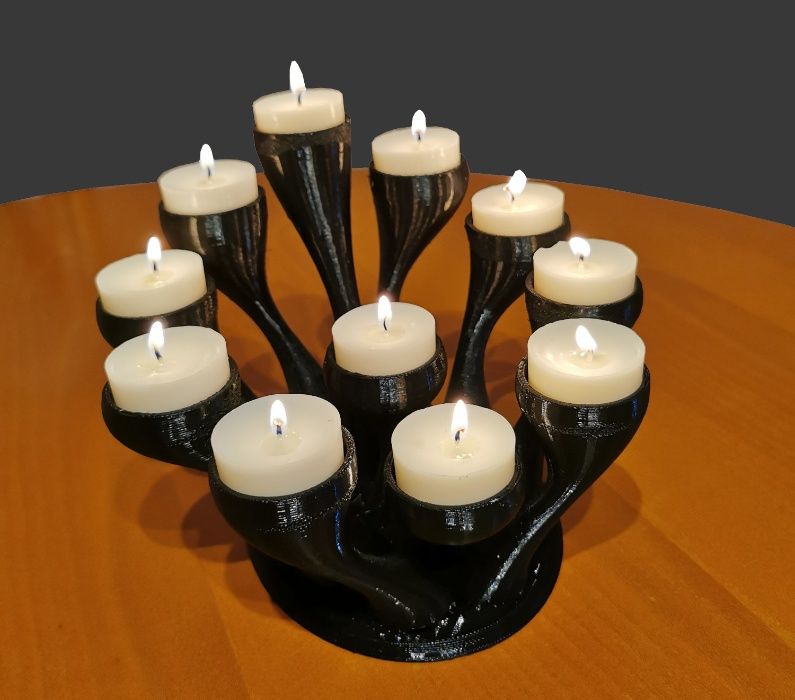 Suport Roma cu 11 lumânări