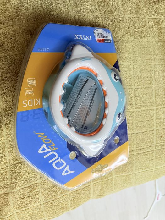 Продаются детские плавательные очки Aqua Flow