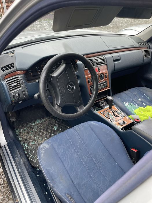 Мерцедес Е 200 цди / mercedes E 200 CDI  1999г НА ЧАСТИ