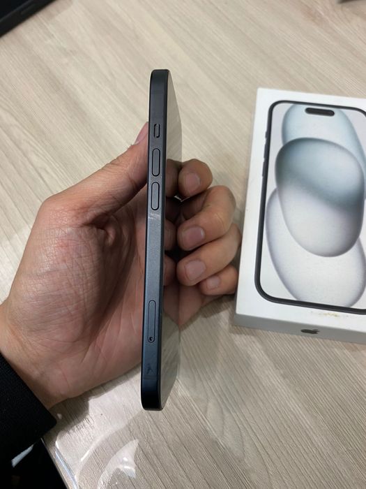 Продам iPhone 15 айфон 15