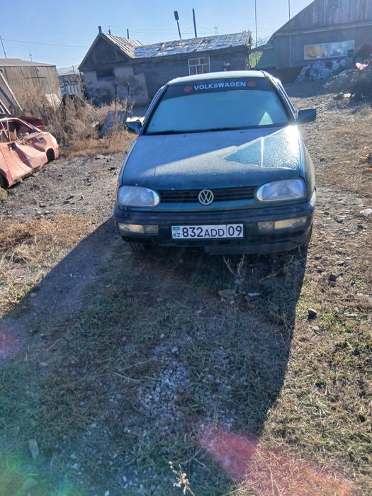 Продам Гольф 3 1996 года 1.6