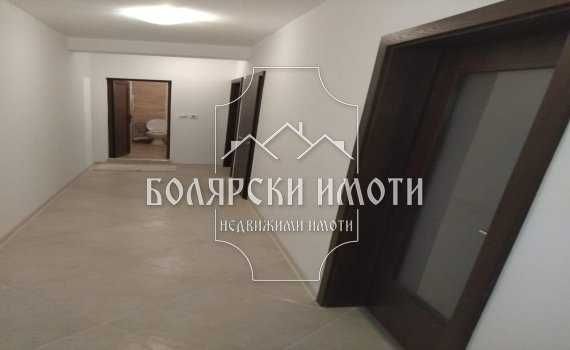 Дава се под наем Тристаен апартамент в Велико Търново, Център - 80 кв.м за 408 € - Снимка #7