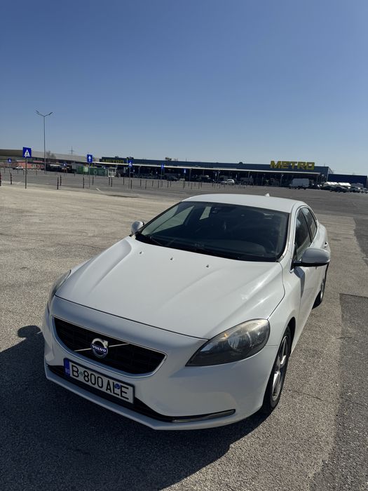 Vand aututurism Volvo V40