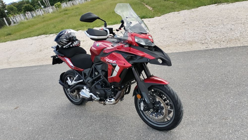 Benelli Trk 502 Strada 2023 500 Cmc Euro 5 48 Cp 8800 Km Impecabil