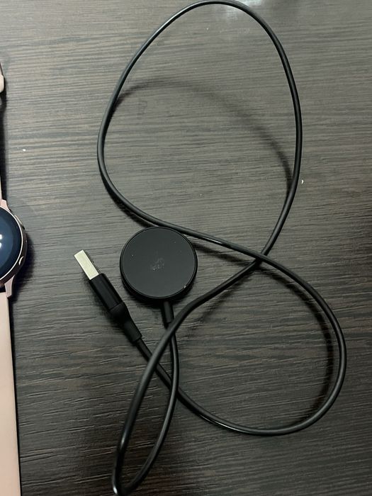 Продаю смарт часы samsung