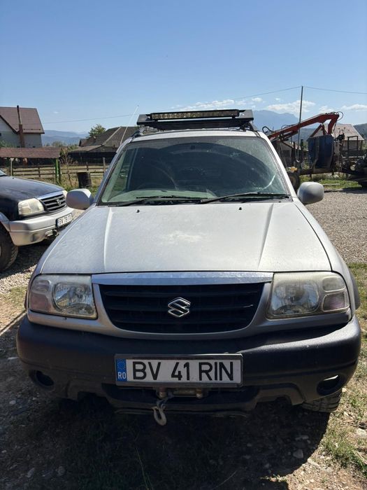 Vînd Suzuki grand vitara 1.6 benzina