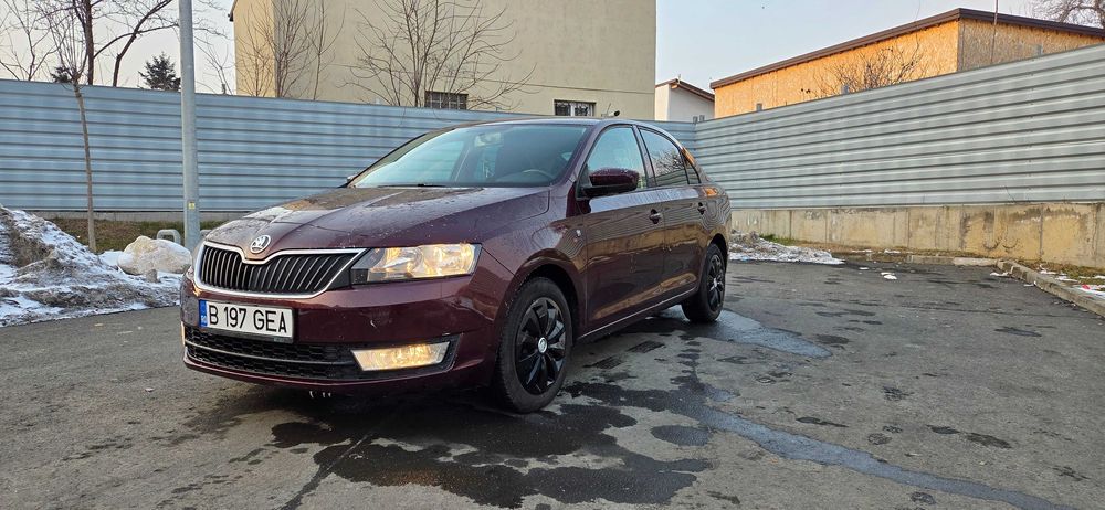 Skoda Rapid  > culoare visinie  > 105 cai  > 113 500 km > an 2013