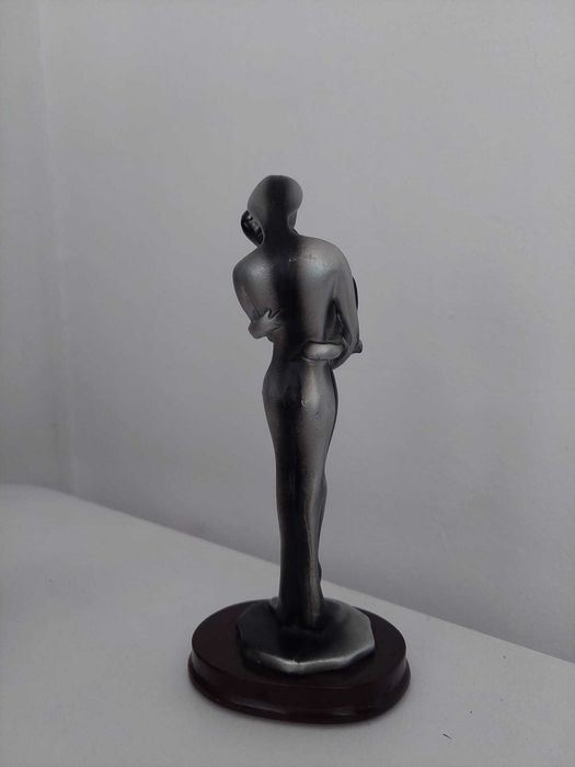Statuetă mireasa si mire – Argintie si elegantă