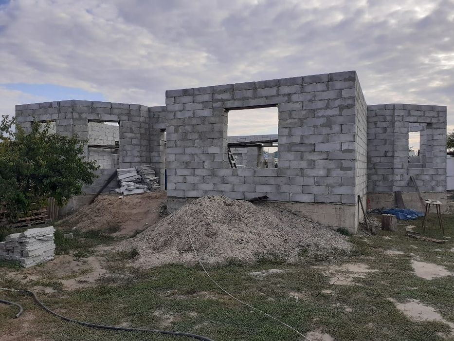 от фундамента до крыши