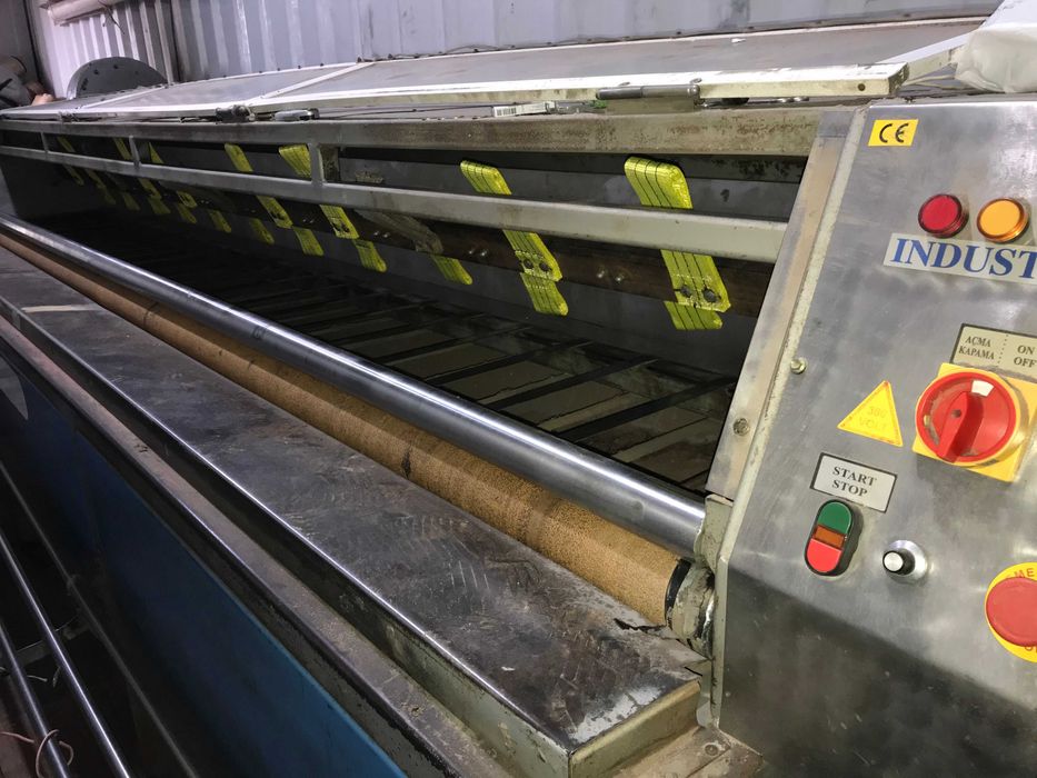 Чистка ковров 78-17-17.