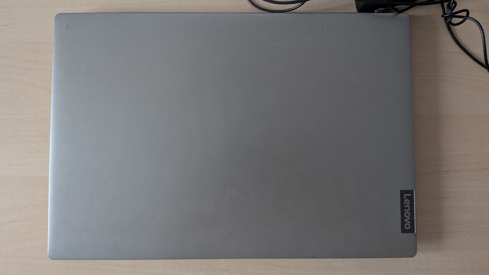 Laptop LENOVO IdeaPad S145