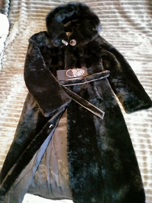 Продам шубу мутон