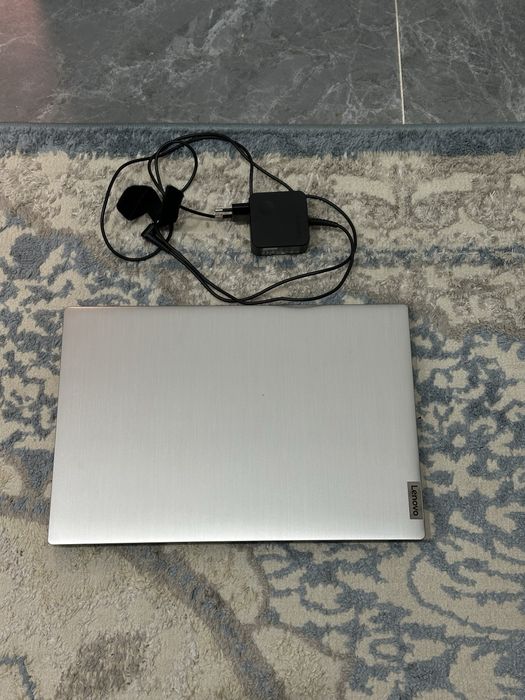 Ноутбук Lenova / Ленова