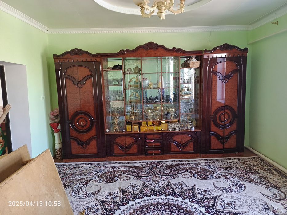 Арша, Трюмо, Стенка