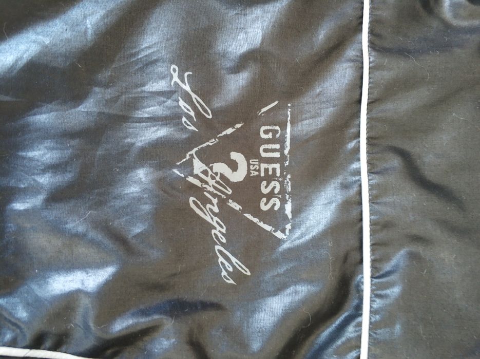 Яке оригинално Guess L