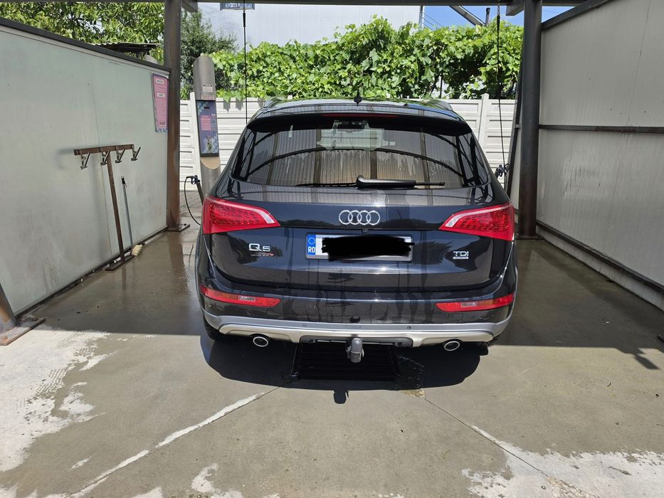 Audi Q5 3.0 TDI Quatro 245 CP 251.000 km, an 2012