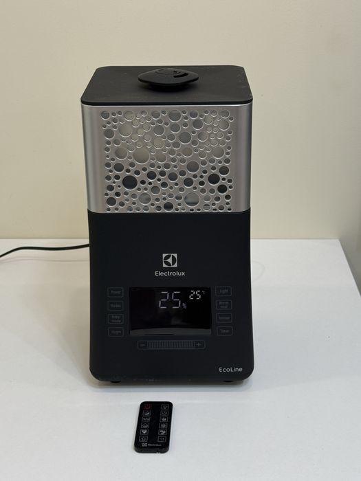 Продам увлажнитель воздуха Electrolux