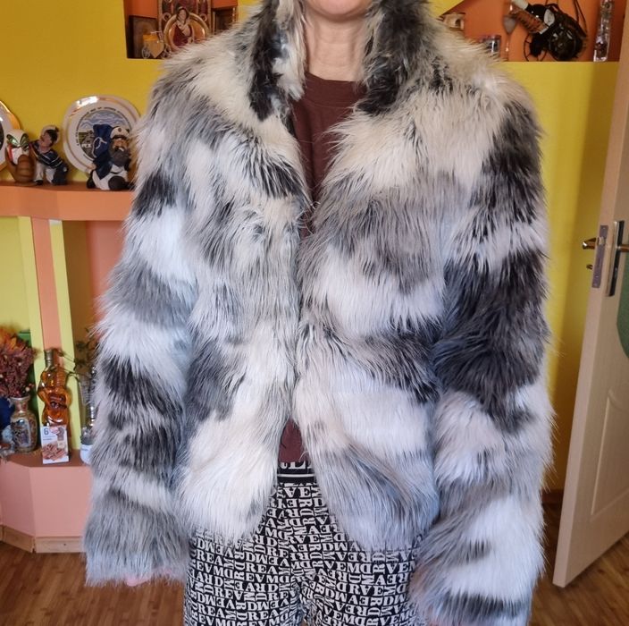 Vand blana alb cu negru