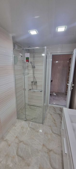 2-Дава се под наем двуетажна вила на главен път Русе - Варна!