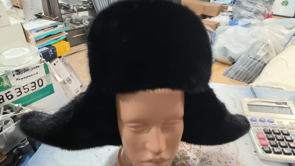 Продам норковую шапку- ушанку