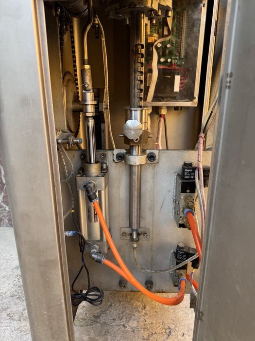 Продаётся колбасный шприц