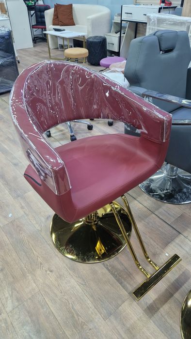Кресло парикмахерское