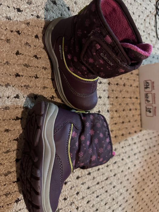 Vand ghete impermeabile Geox pentru Fetite marimea 22 Roz mov