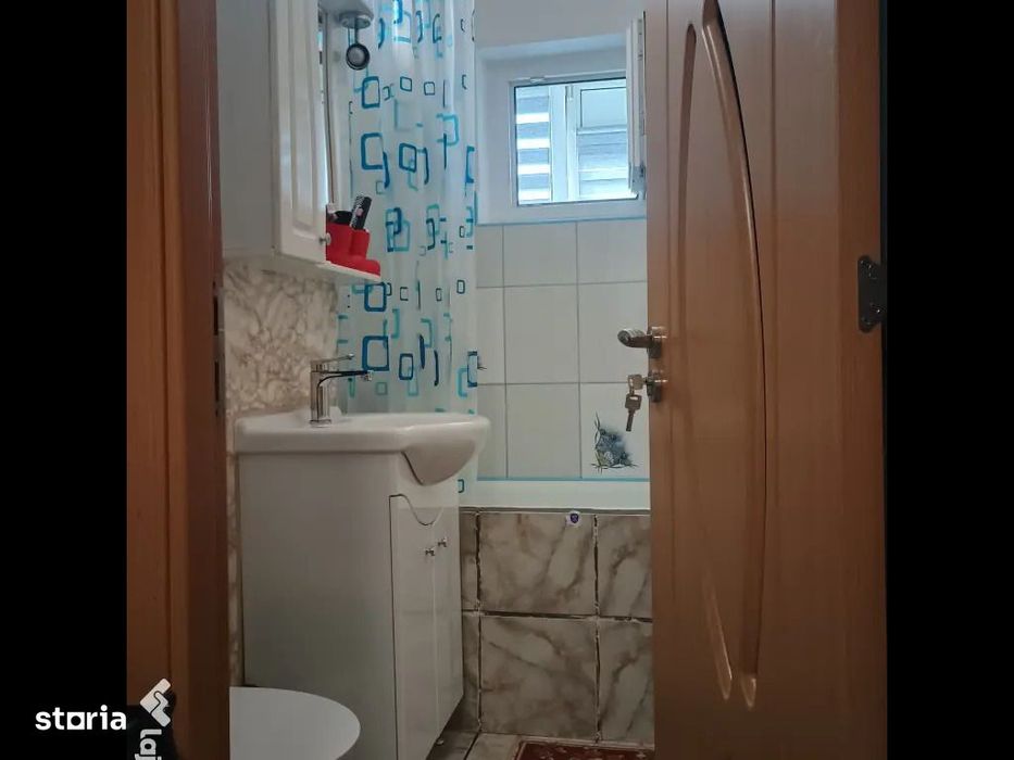 Apartament de 2 camere zona Codrul Cosminului ,