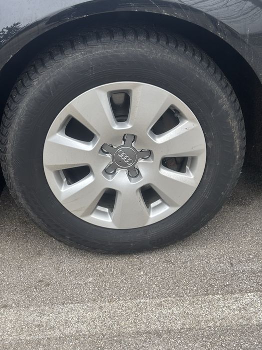 Джанти 16 5Х112 със зимни гуми от Audi 2015годин