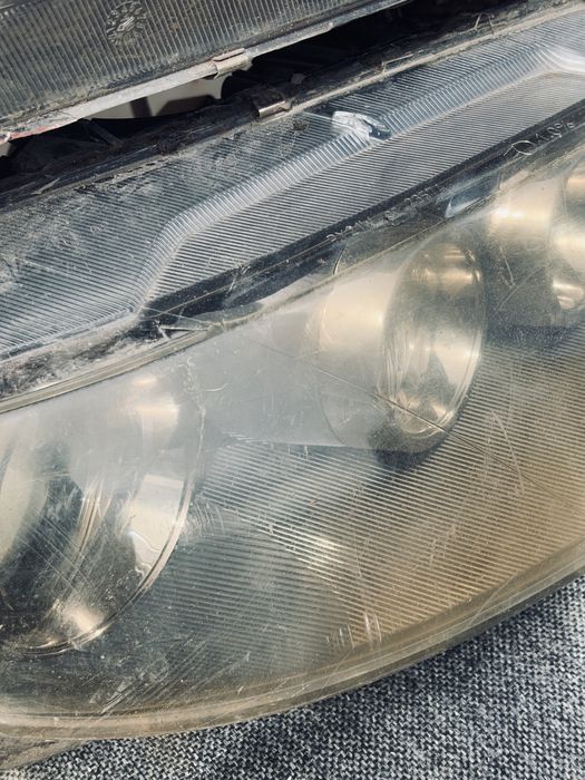 Фары передние Mazda 6