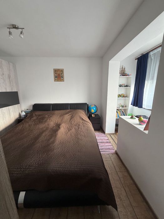 Apartament 3 camere, etaj 2