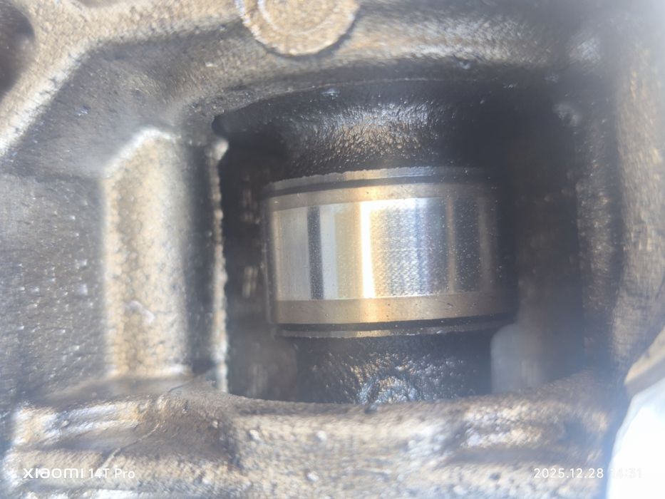 Капак с валовете за 1.9 jtd 150