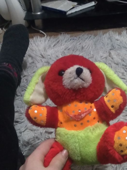 Плюшевая игрушка в виде собачки