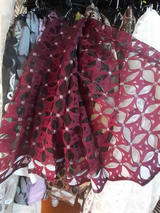 Пердета готови ушити внос от Гърция .Богата цветова гама !