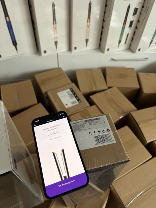 Dyson , COD scanabil pe aplicatie