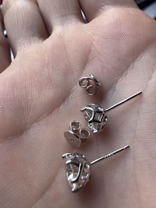 Серьги с муассанитами 1 карат 6,5 мм