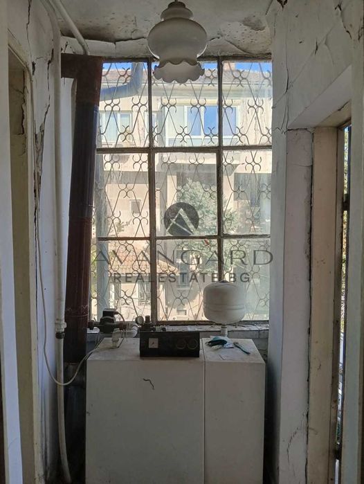 Продава се Къща в Пловдив, Център - 180 кв.м за 1778 €/кв.м - Снимка #4