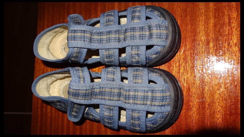 Детски обувки нови за детска градина или за вкъщи