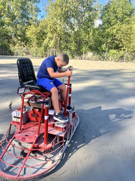 Машинна подова замазка, шлайфан и щампован бетон, турбозолни мазилки