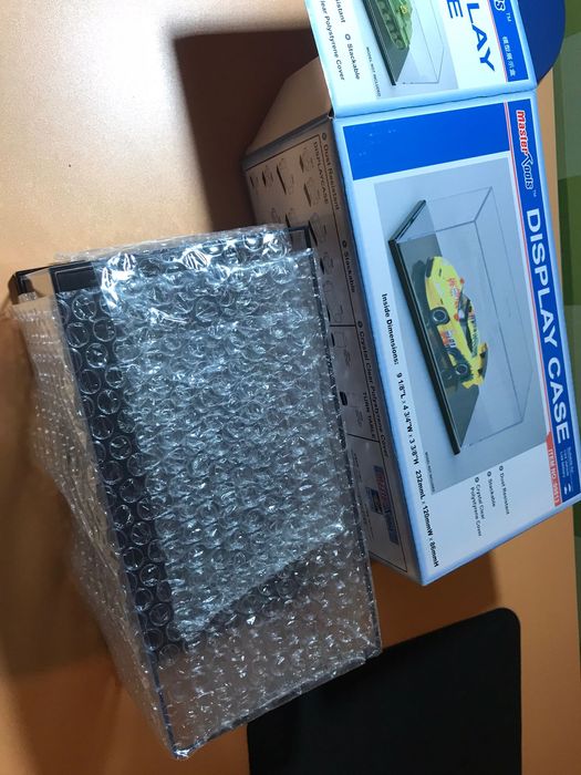 Дисплей кутия/ Display case 1:48 и 1:24  23.2 /12 /8.6 см