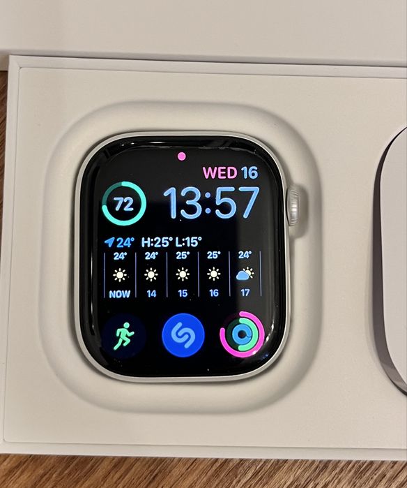 Vand Apple Watch 10 46 mm GPS, garantie