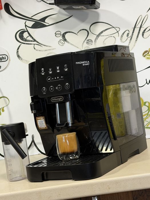 Кафемашина кафе автомат delonghi magnifica START с гаранция