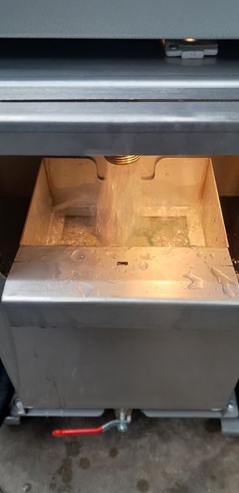 Машинно почистване на водни радиатори,радиатори парно,интеркулери