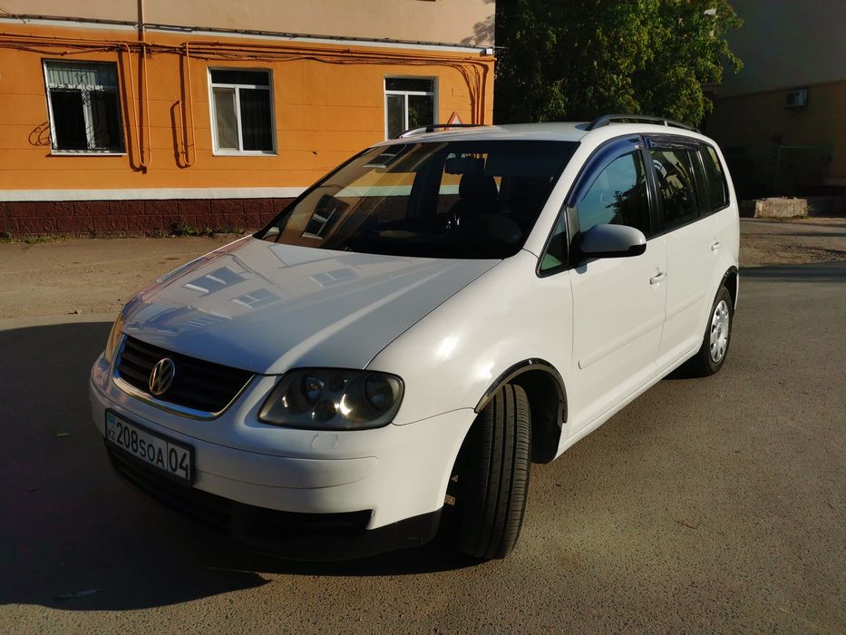 Volkswagen Touran
